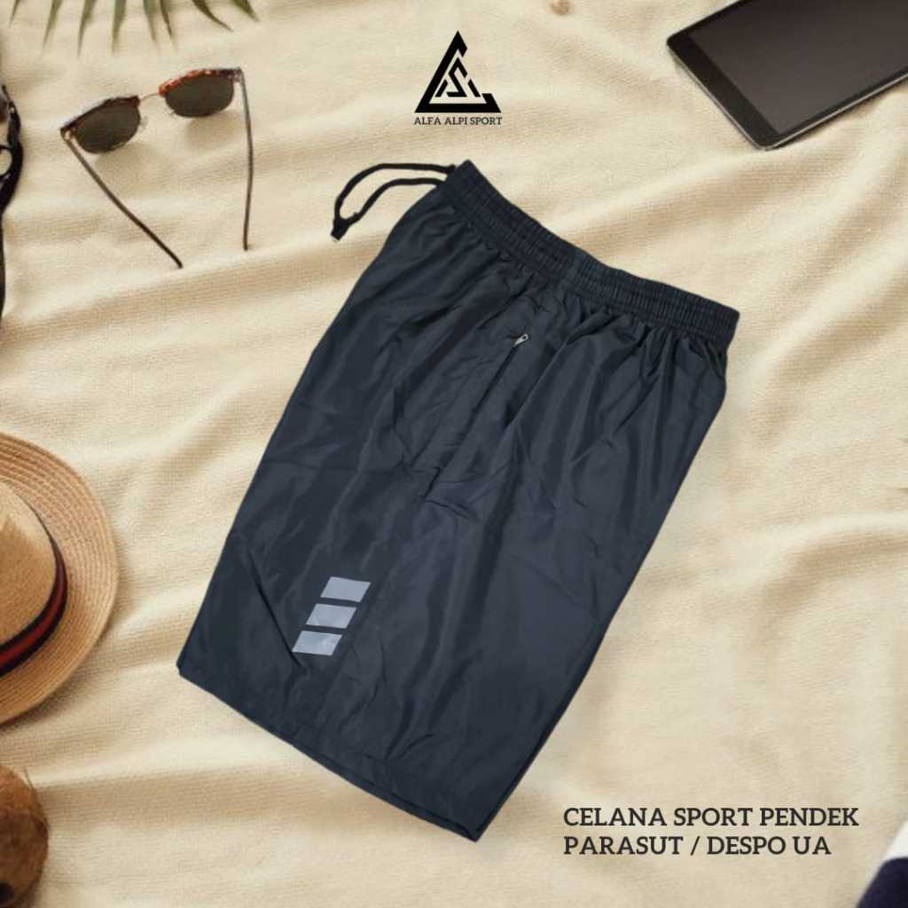 Celana Pendek Olahraga Pria Parasut Waterproof Logo UA / Celana Sport Parasut Pria / Celana untuk Ru