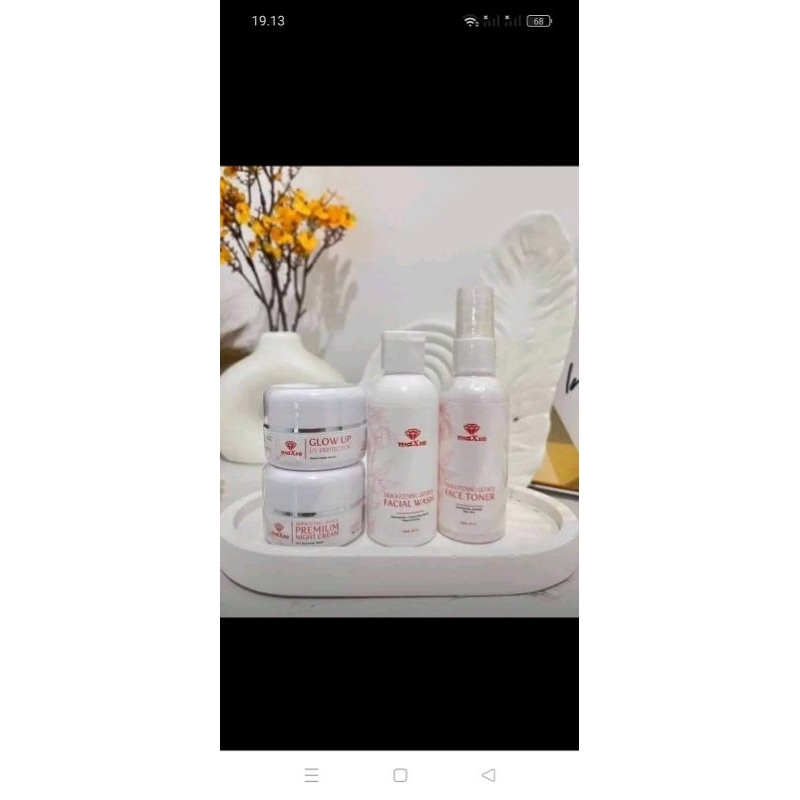 MAXIE GLOW/MAXIE SKINCARE BPOM ORIGINAL 100%