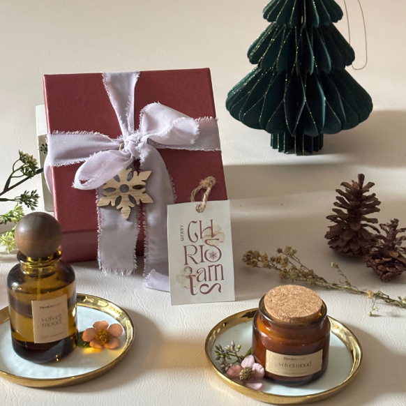 

Christmas Hamper - Liora Star