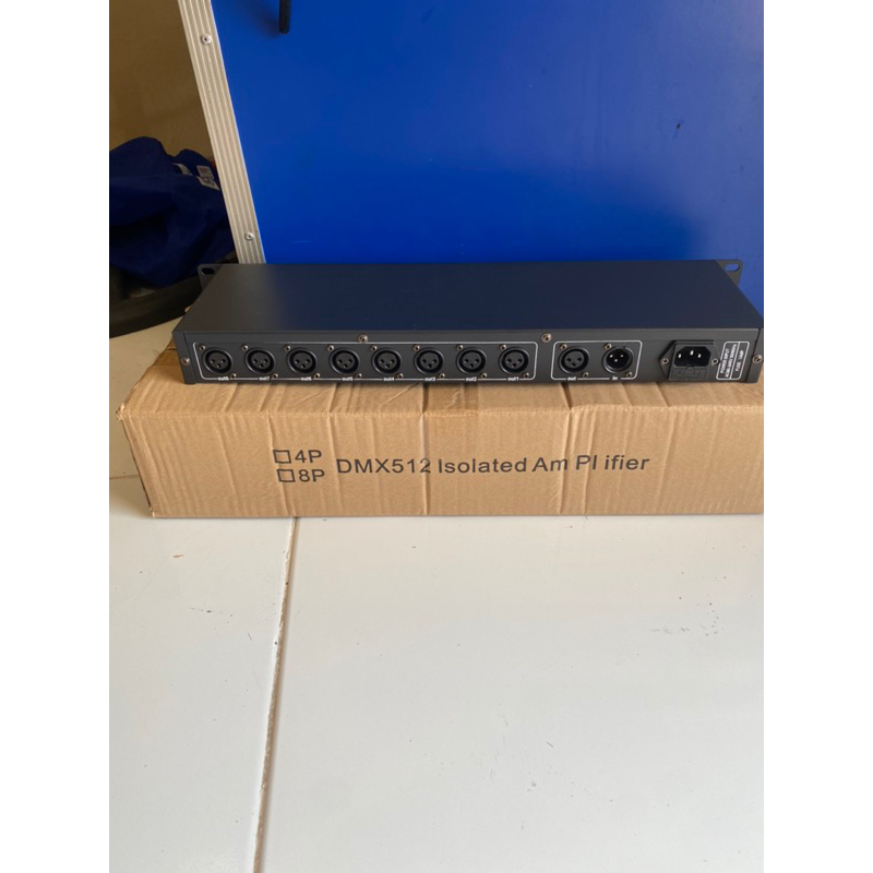 Penguat Sinyal Splitter 8 Channel Controller DMX