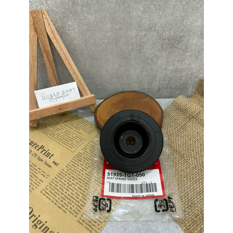 KARET TATAKAN SUPPORT SHOCK 51925-TG1-050 HONDA BRIO MOBILIO 1pcs
