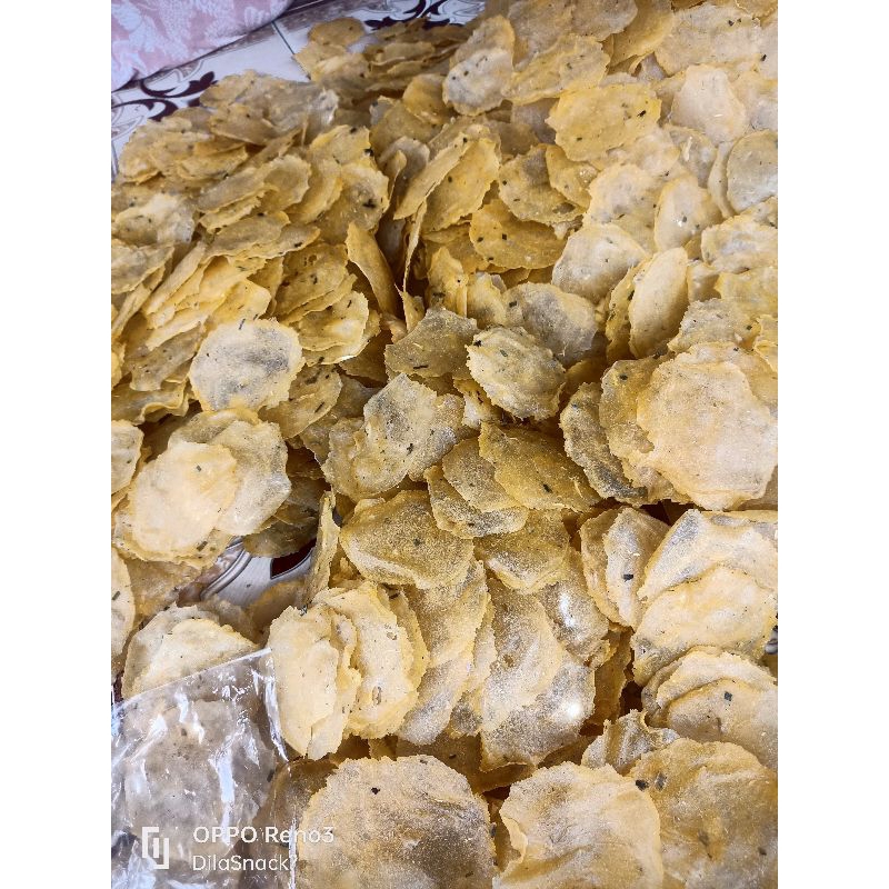 

smiler ( krupuk singkong parut )