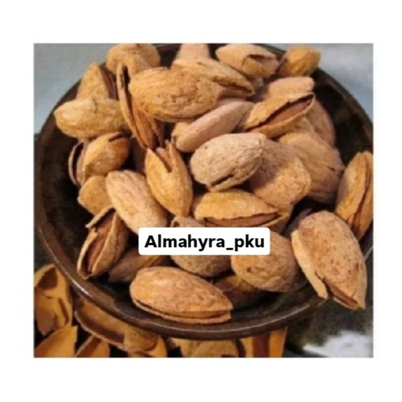 

Kacang Almond Kulit Rasa Susu/ Almond Cangkang 1kg, 500gr