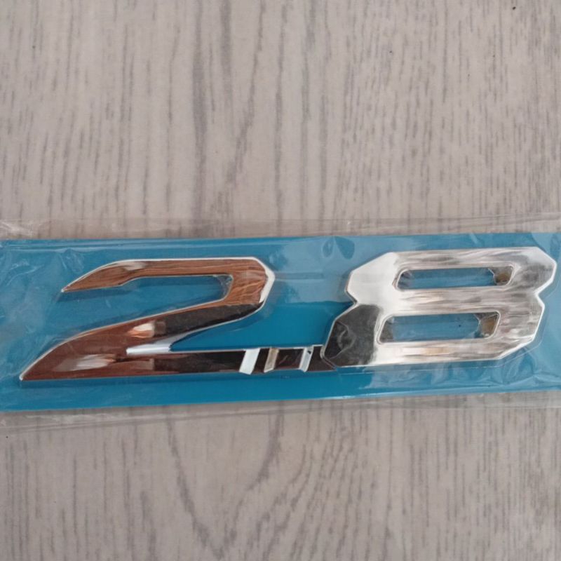 Emblem 2.8 Fortuner TRD