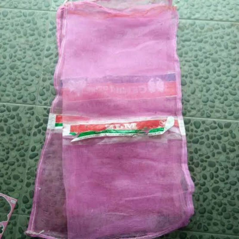 karung waring bekas bawang ukuran 20kg
