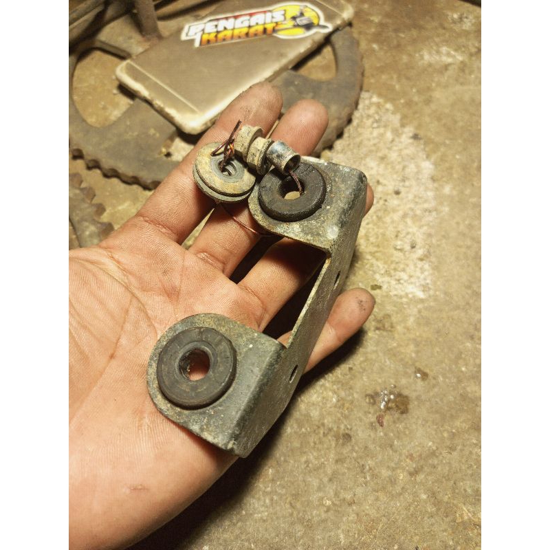 bracket stop lamp bracket lampu belakang f1zr Vega r original bekas