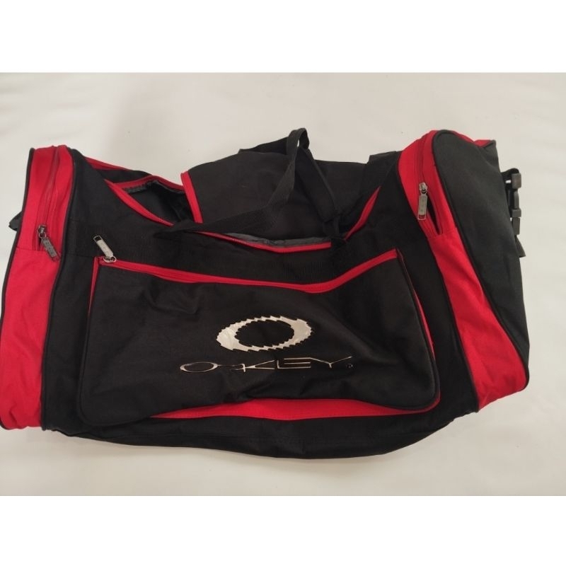 tas minggat Oakley duffle bag