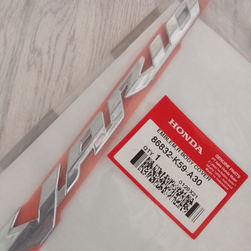 Emblem vario 125 old original