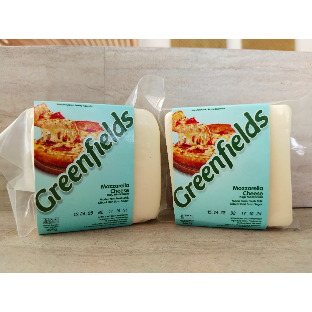 

Greenfields Mozzarella Cheese/Keju Mozzarella 200gr