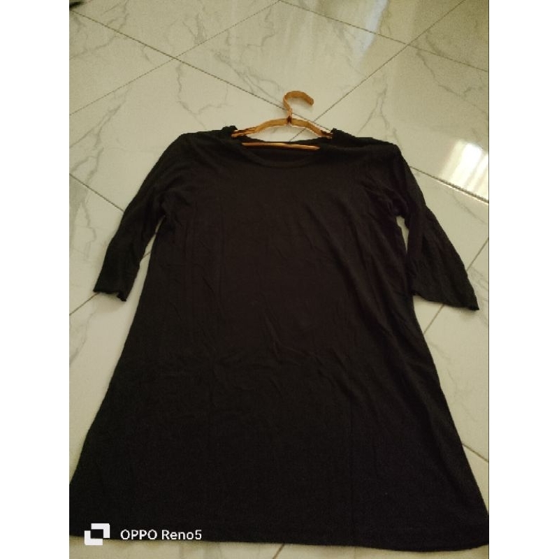 Preloved Kaos dalam
