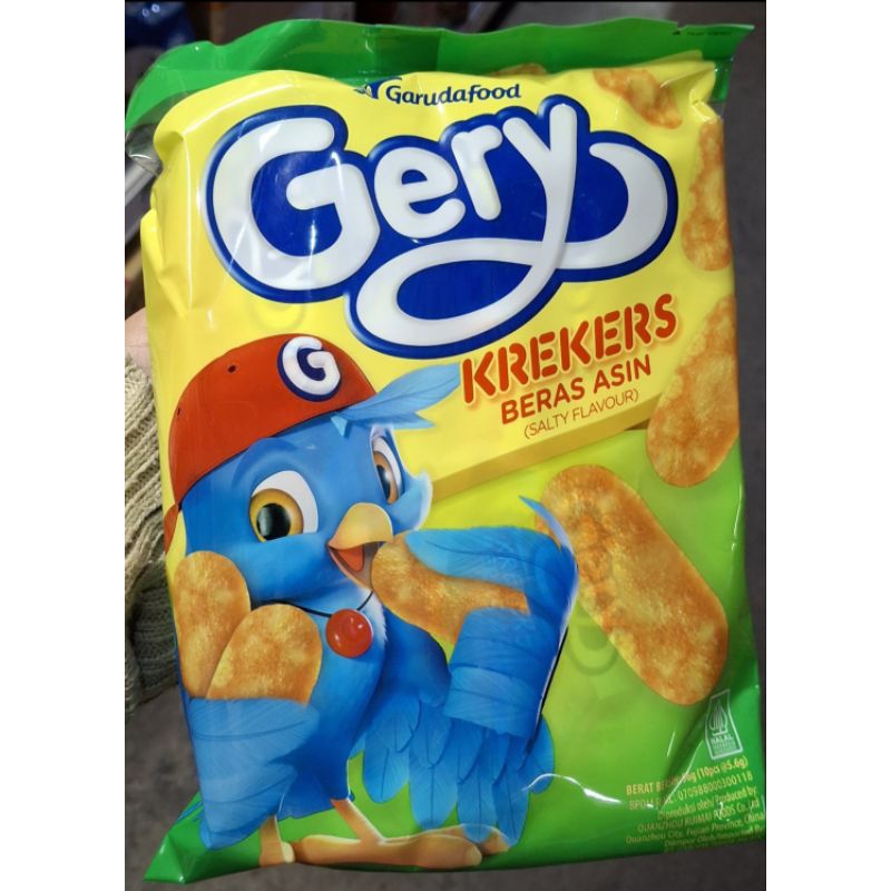 

Gery Krekers Beras Asin Isi 10 x 5,6 gram