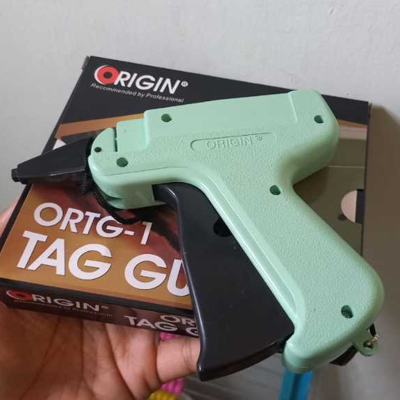 

Tag Gun ORIGIN Alat Tembak Label Harga Merek Hangtag Newcleanz Tembakan Label