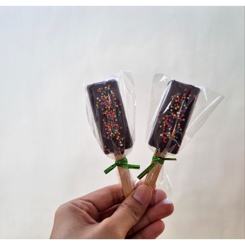 

Biskuit Popsicle 1 pax isi 10