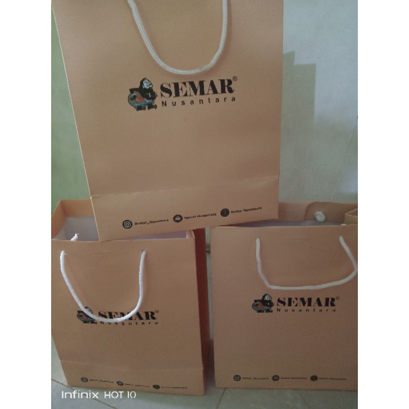 

paper bag Oren Semar Nusantara