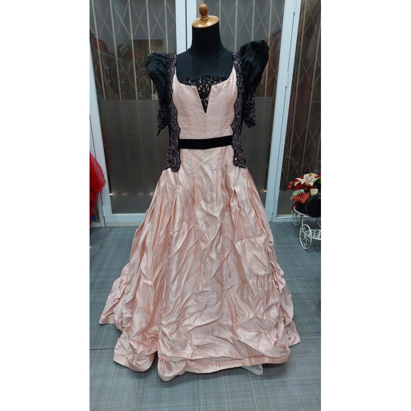 Gaun prewedding gaun pesta big size