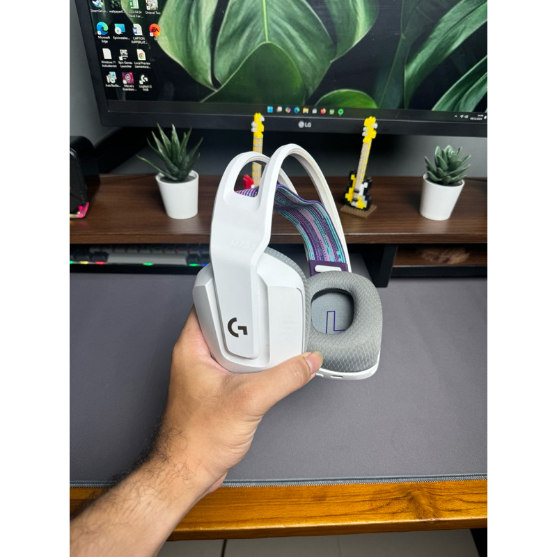 [Second] Logitech G733 Wireless White