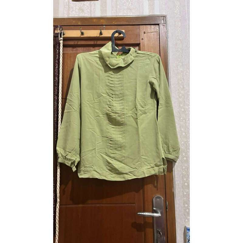 Blouse Olive Green