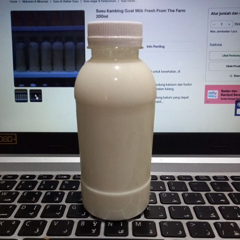 

susu kambing goat milk fresh from the farm