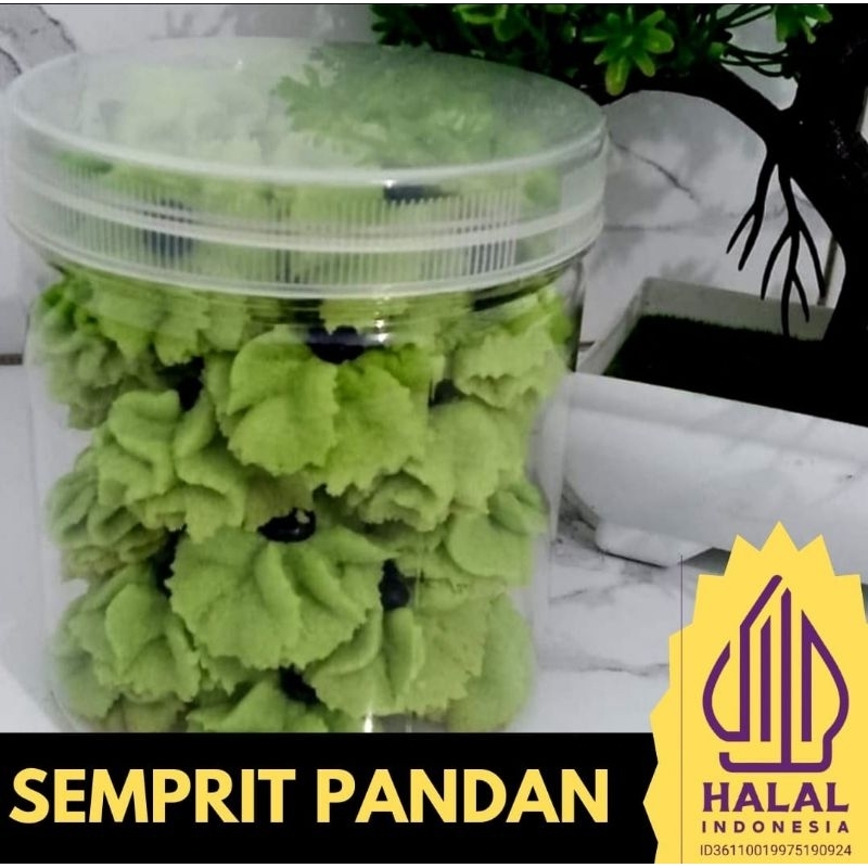 

Kue Semprit Pandan Chocho Chips