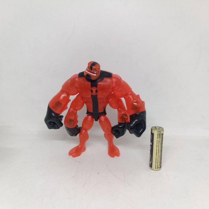 ACTION FIGURE BEN 10 ALIEN WORLD FOUR ARMS PLAYMATES