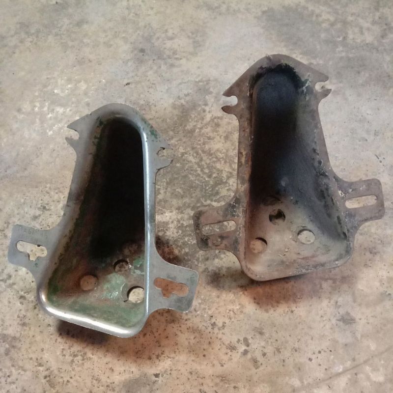 Breket Dudukan Tatakan Pangkon Reflektor Stoplamp Stopan Stop Lamp Lampu Belakang Suzuki Fr 70 80 Fr