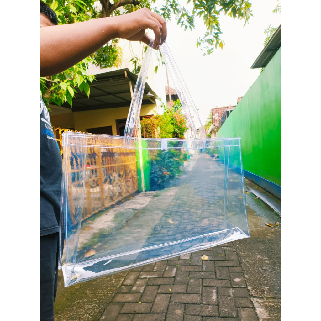 

48x30x10 Mikhayla Bag / Bantal Bag / Tas Bantal / Tas Mika PVC / Tas Mika PVC Transparan / Tas Bening / Tas Transparan / Tas Hampers / Goodiebag Transparan / Goodiebag Bening