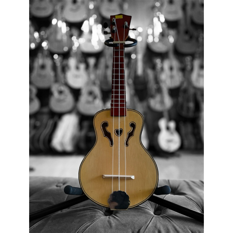 Ukulele Pare senar 3 & 4