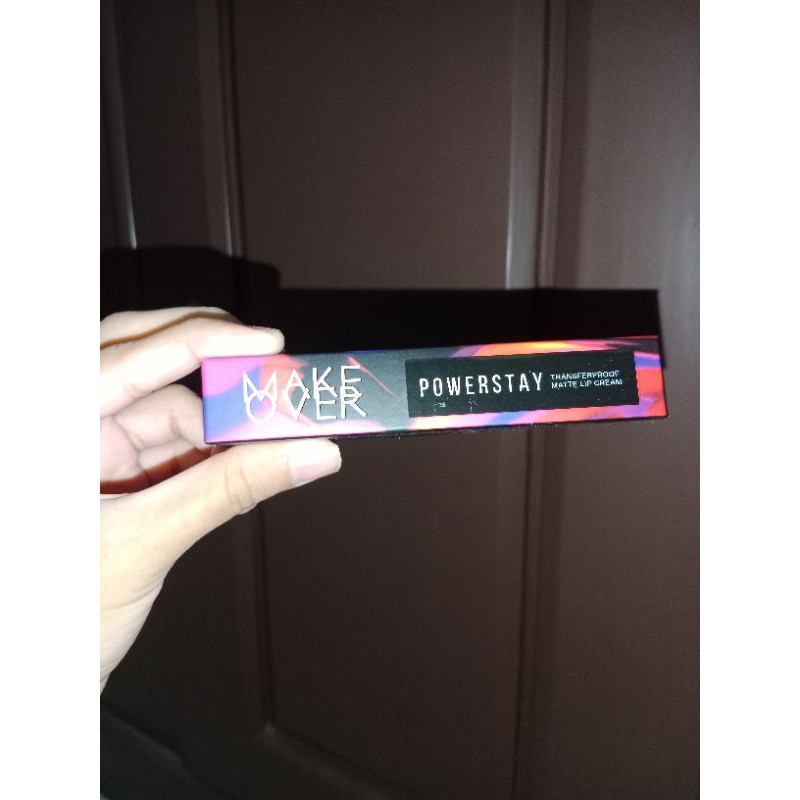 Make Over Powerstay Lip Cream Euphoria Edition (Shade skye hi)