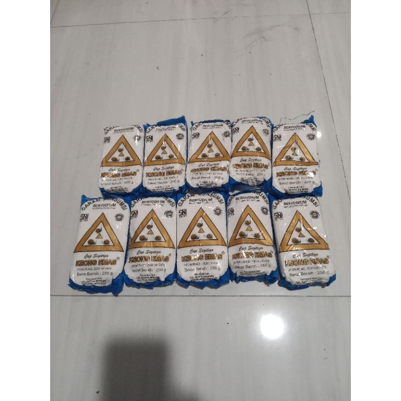 

Garam Halus cap segitiga keong emas 10bks@250g