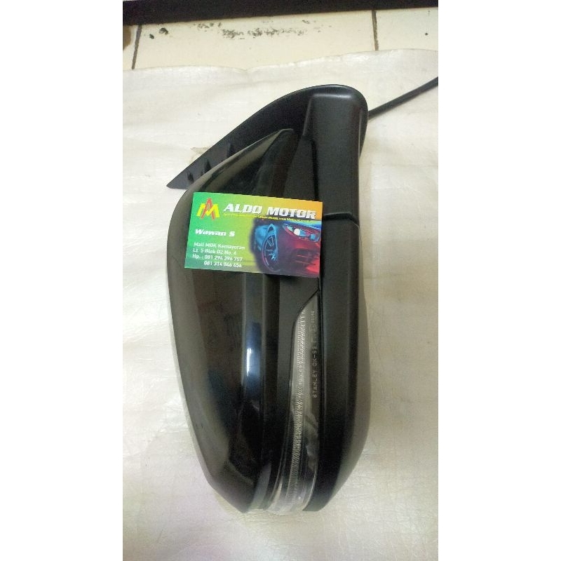 Spion Vrz Fortuner