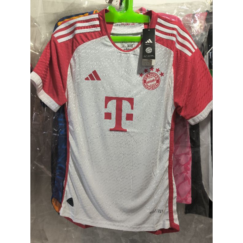 Munchen Home 2023/24