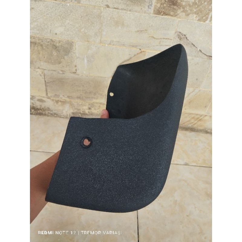 Kuping Corner Tanduk Bumper Belakang Kanan Taft Gt Feroza Hiline Rocky