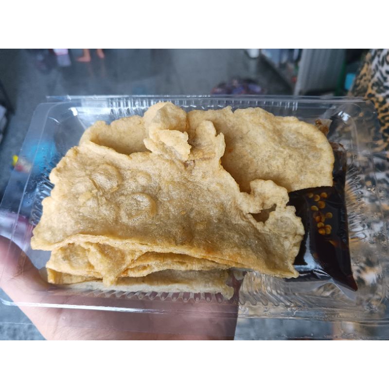 

Pempek kulit krispi