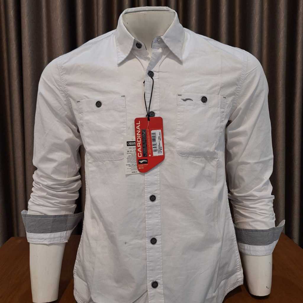 Cardinal Casual Kemeja Putih Lengan Panjang