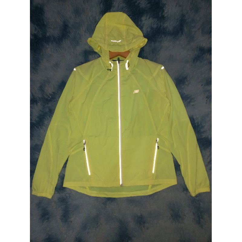 Jaket Running NB New Balance Reflective Original