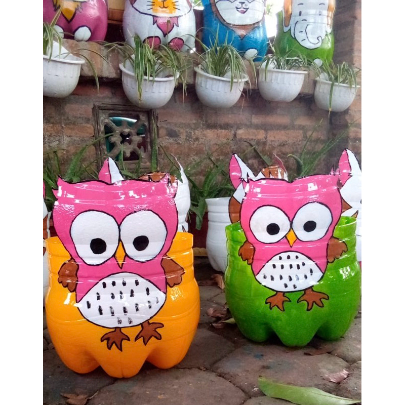 Prakarya Pot dari Galon le minerale 15Lt karakter OWL