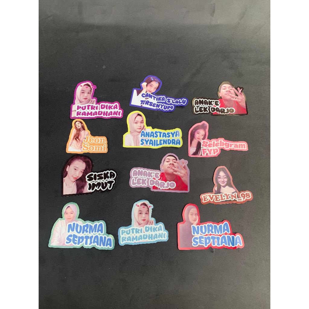 

STIKER CUSTOM NAMA DAN FOTO FREE DESAIN (ANTI AIR)