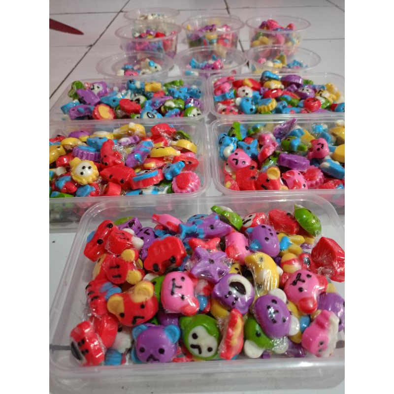 

Coklat karakter isi 100 pcs/Coklat manis/Coklat mini/Coklat viral