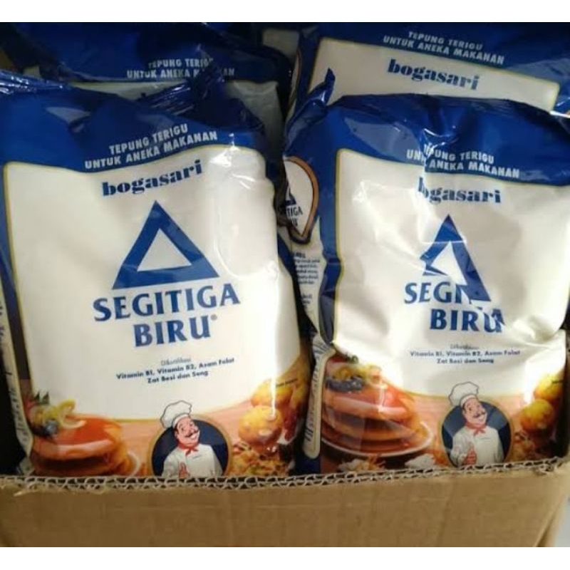 

TEPUNG TERIGU SEGITIGA PREMIUM 1KG