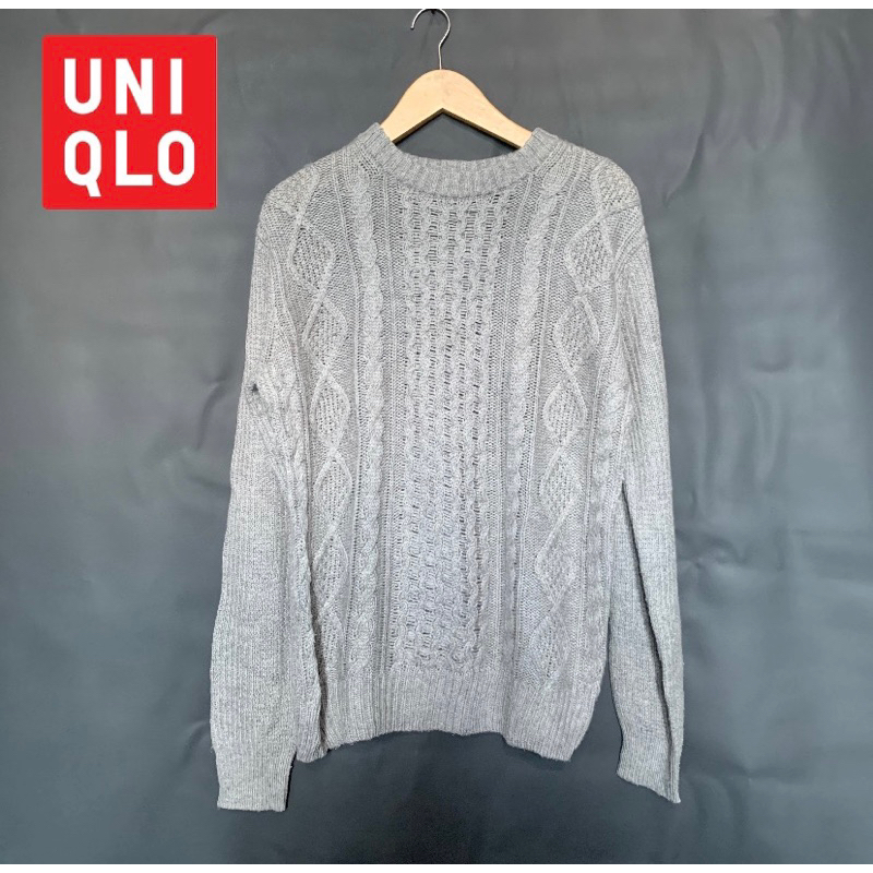preloved sweater kepang uniqlo