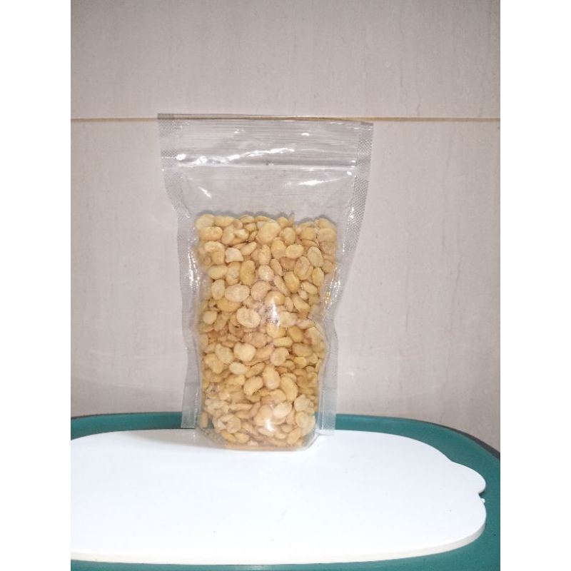 

Kacang Koro Kupas
