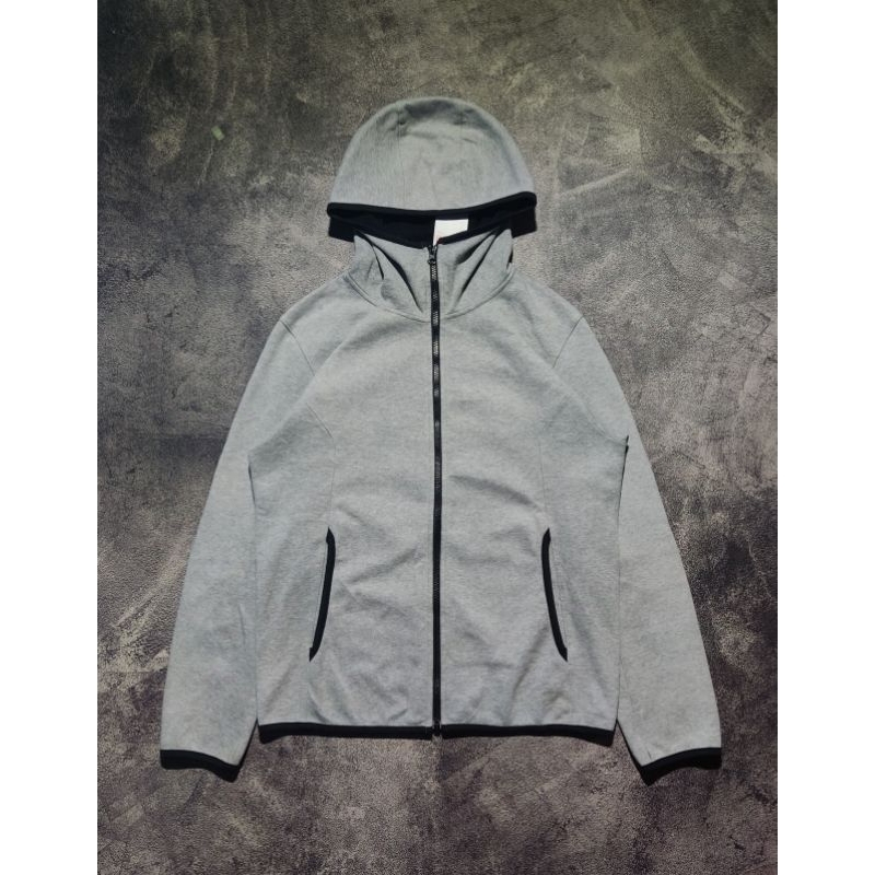 ZipHoodie Uniqlo Softshell Abu