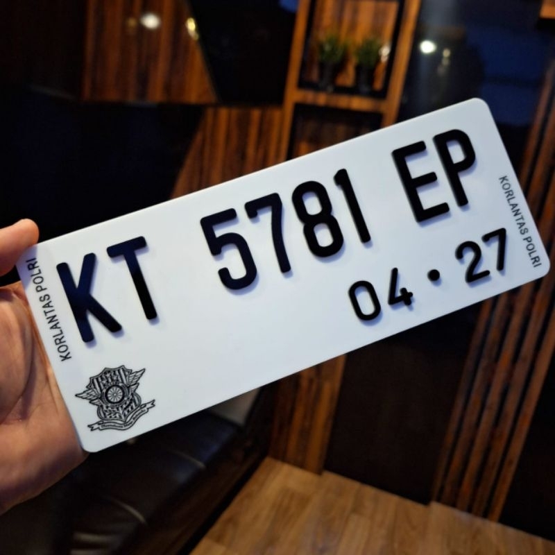 plat motor acrilic timbul keren elegan