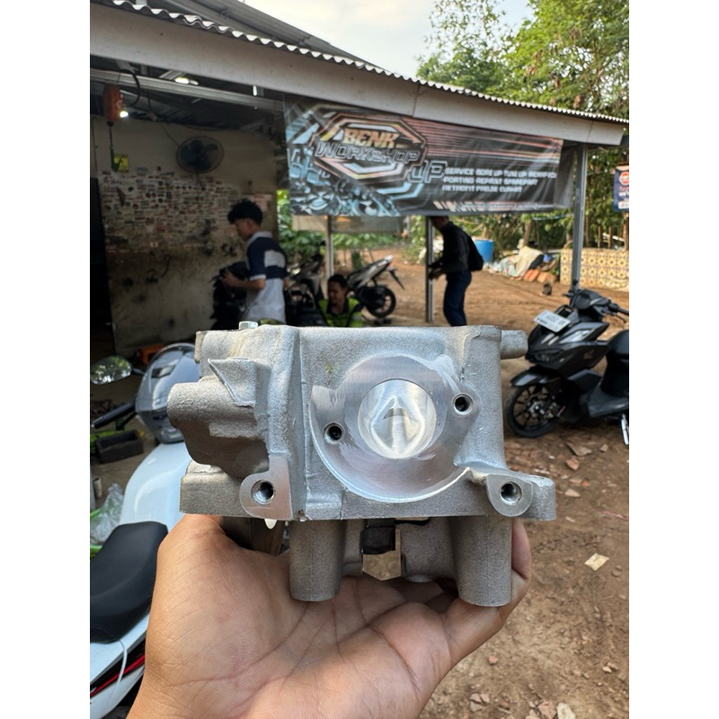 Head porting vario 150