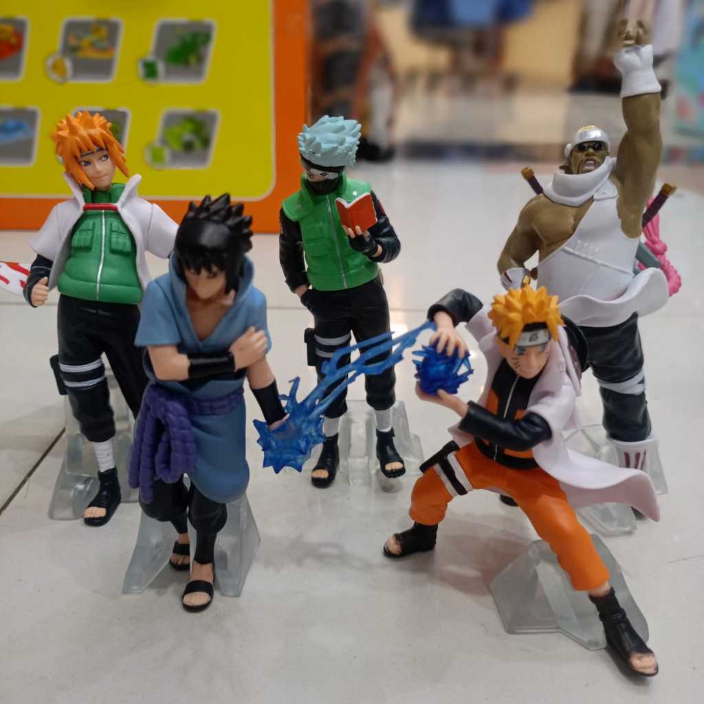 Mainan miniatur naruto