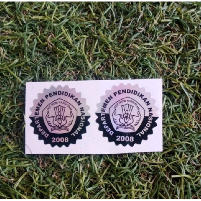 

STIKER TUT WURI GLOSSY.
