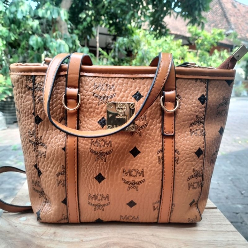 SLING BAG/ TOTE BAG/ TAS SELEMPANG WANITA/ TAS JINJING WANITA/ TAS WANITA MCM MOKA