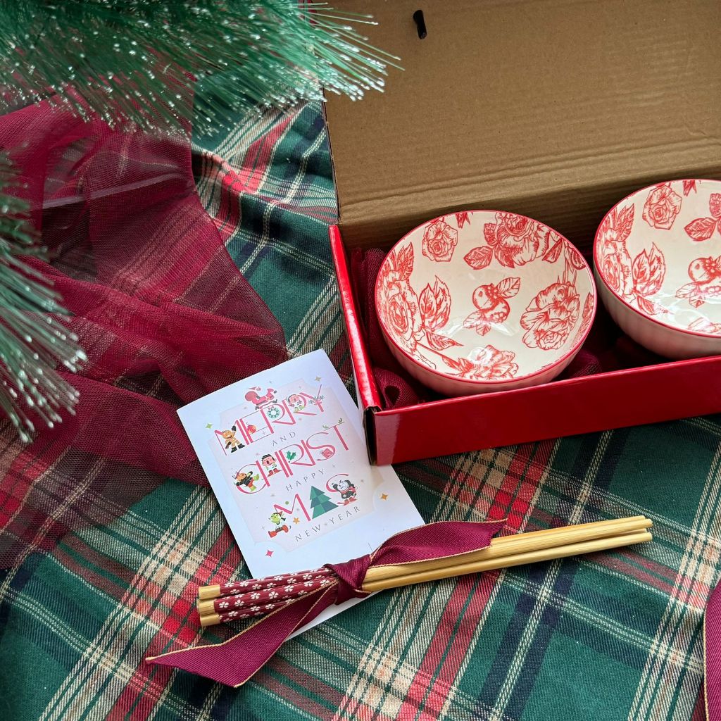 

TWBE CHRISTMAS HAMPERS - SNOW RED BOWL | Hampers Murah Estetik READY STOCK by TWBE