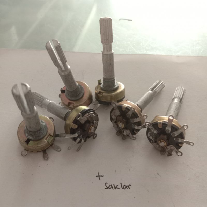 potensio intercom 10 k + saklar /switch panjang 3.8 cm