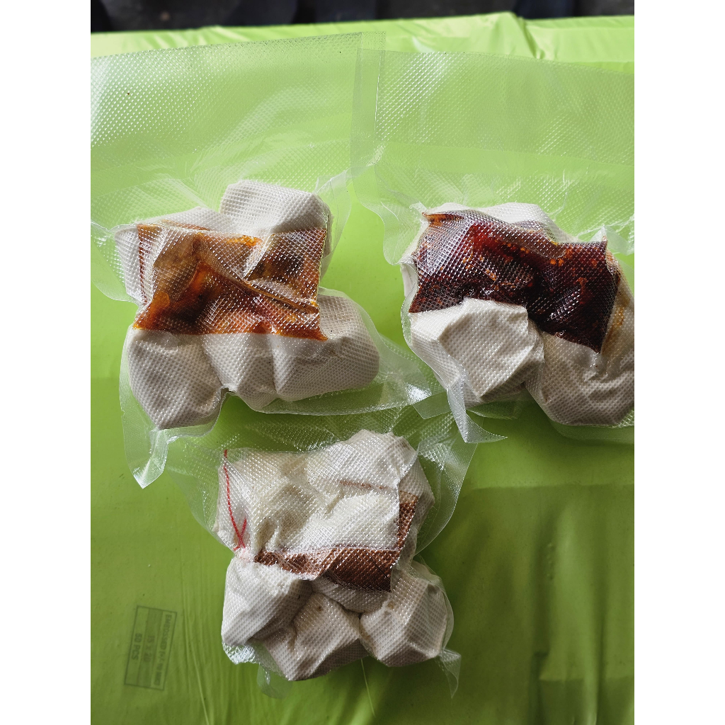 

BASRENG BULAT VAKUM FROZZEN KEMASAN BENING 250 GR